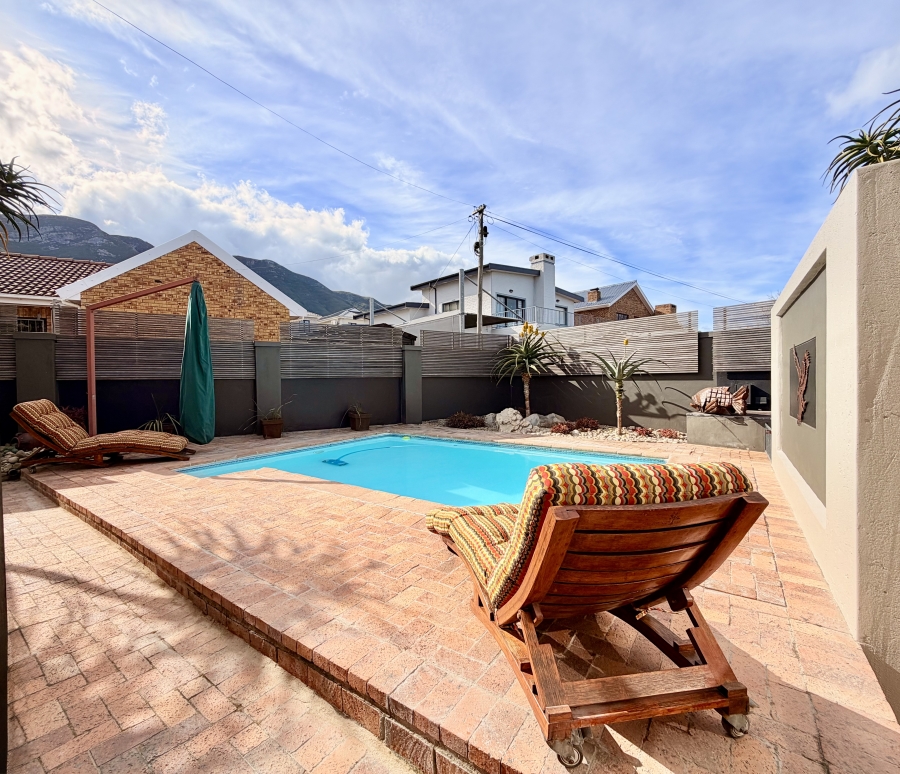 3 Bedroom Property for Sale in Onrus Western Cape